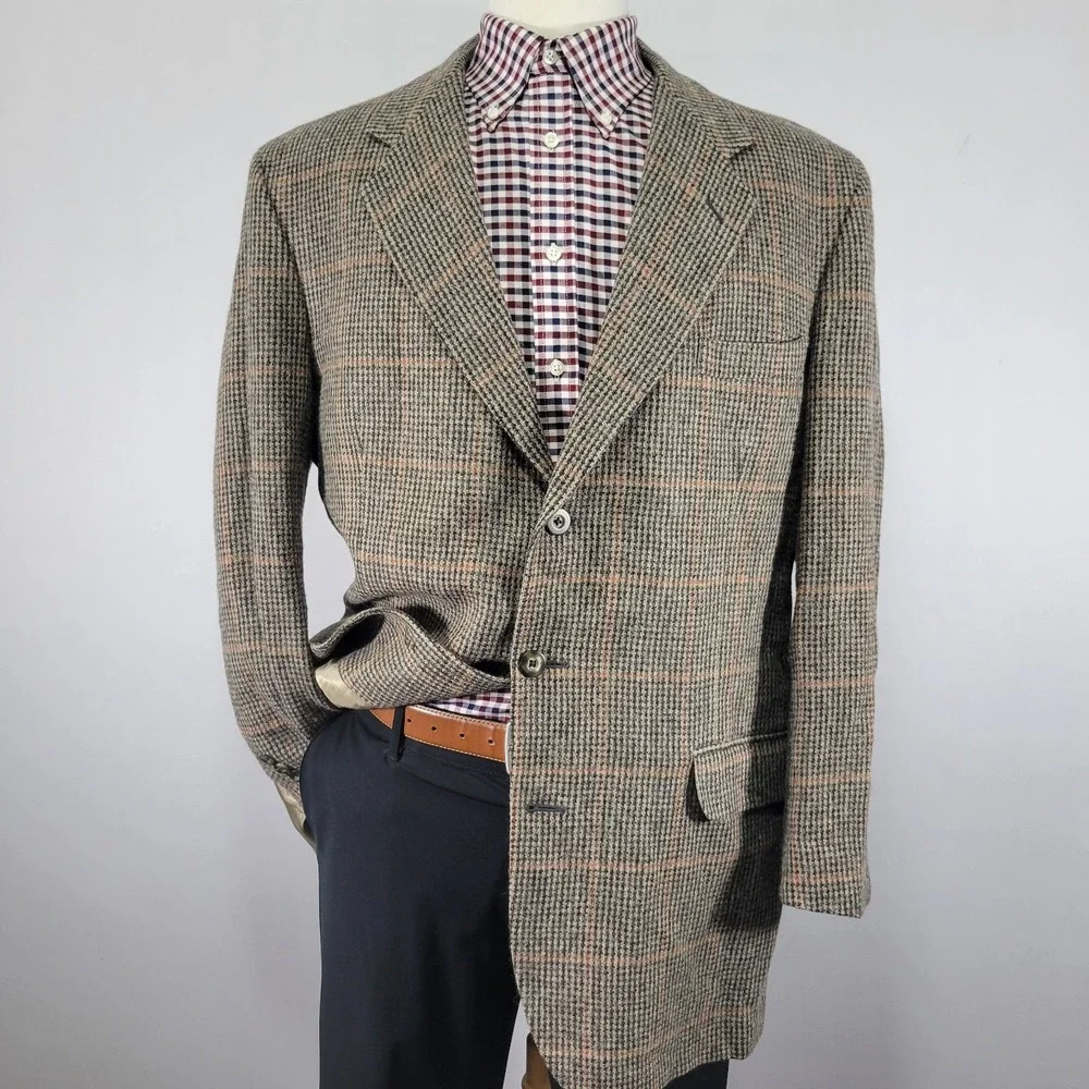 Hunt Club Men's Sport Coat Blazer Three Button Tweed Brown Plaid Wool Size 44L‎